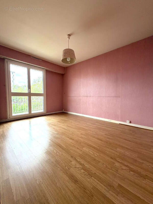 Appartement à SAINT-GRATIEN