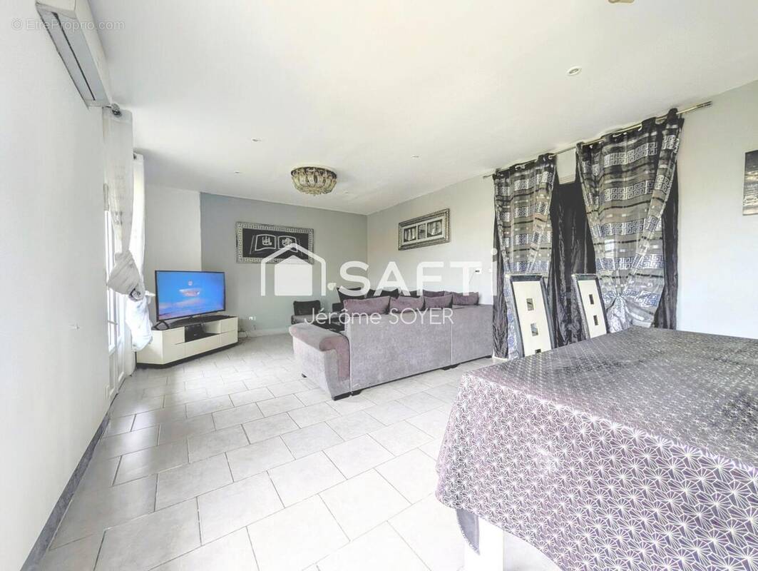 Photo 1 - Appartement à AVIGNON