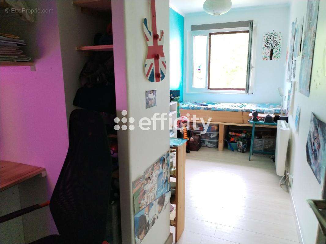 Appartement à MONTIGNY-LE-BRETONNEUX