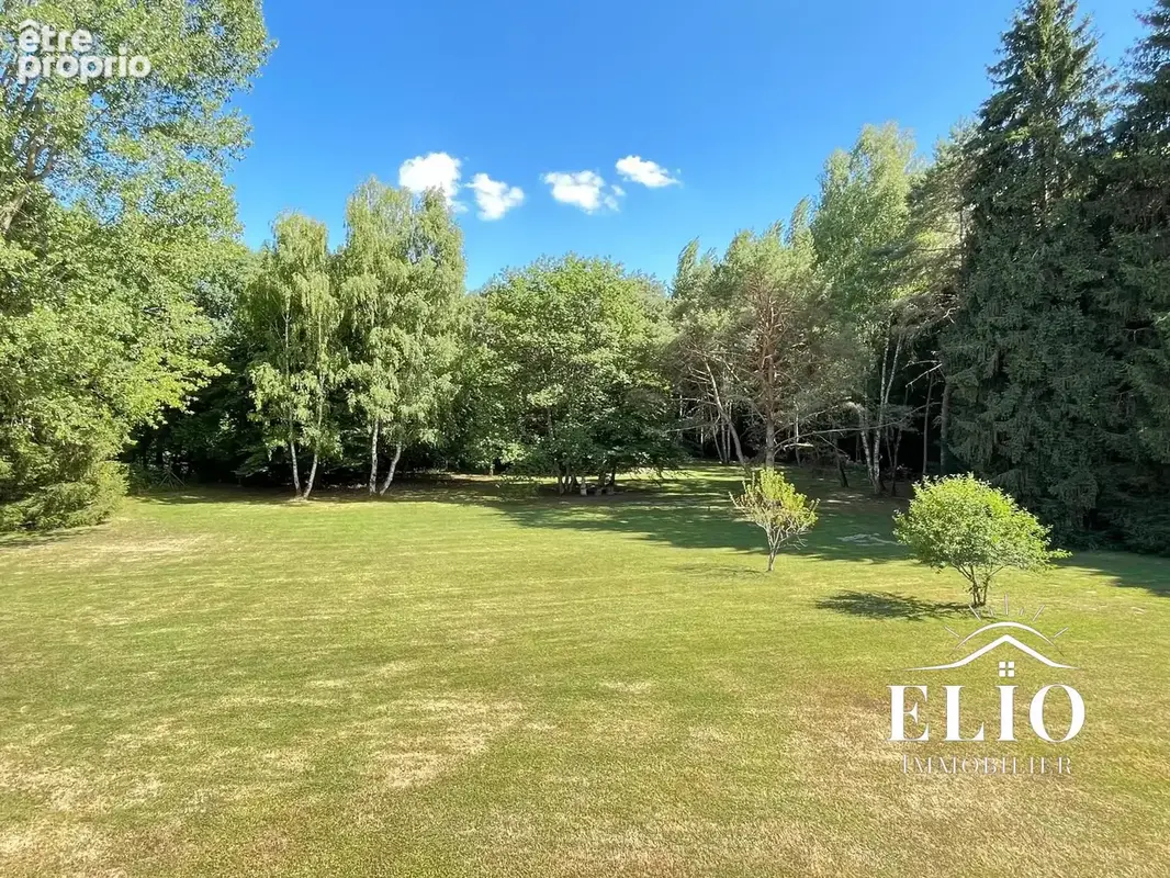 Maison 274 m² à La Vendue-Mignot  - photo 4