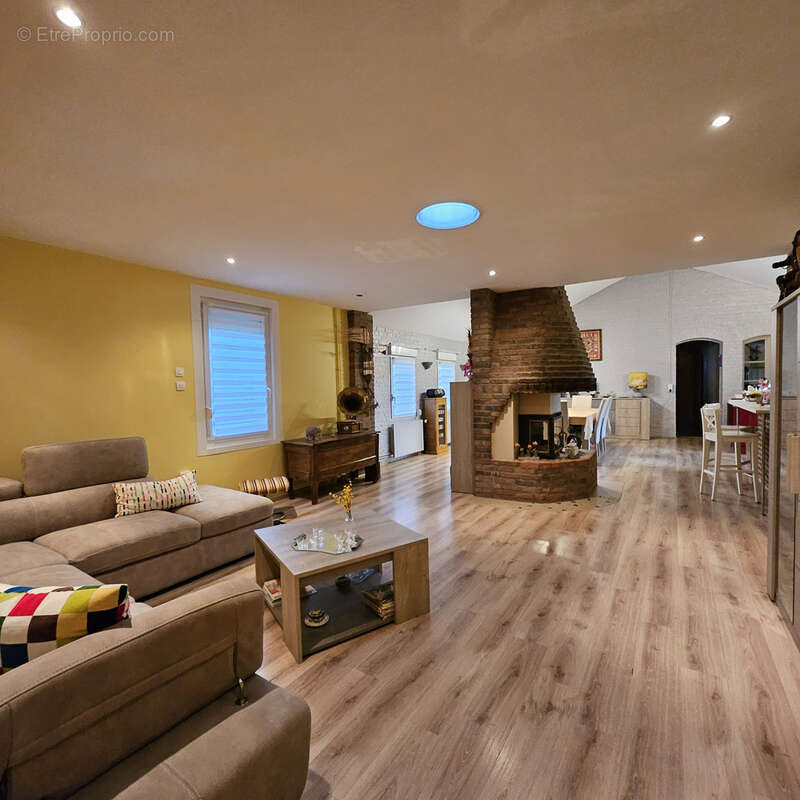 Maison à LAMOTTE-WARFUSEE