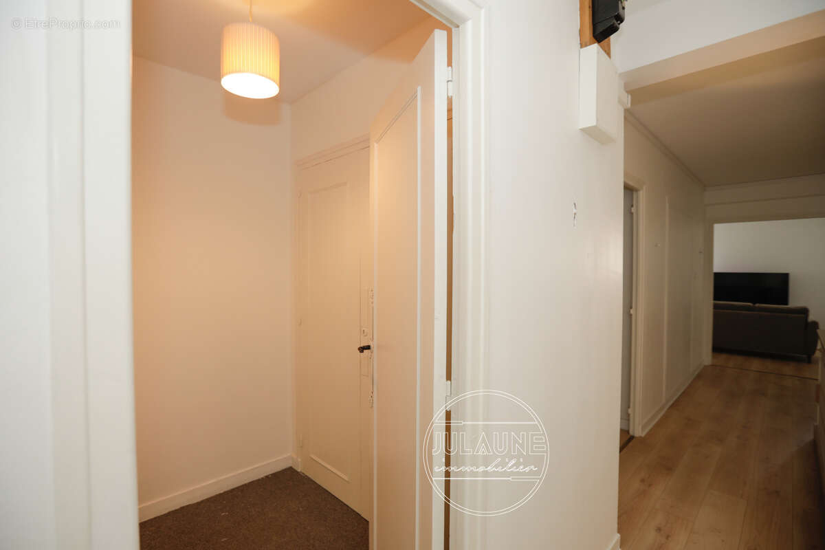 Appartement T5   Secteur Renoir   Un bien aux multiples possibilités ! - photo 24