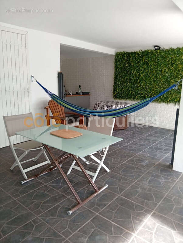 Maison à BAIE-MAHAULT