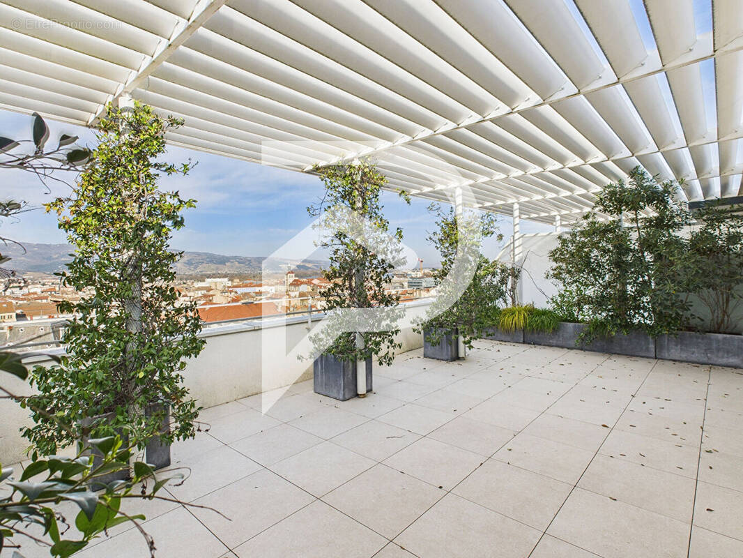 Appartement à VALENCE