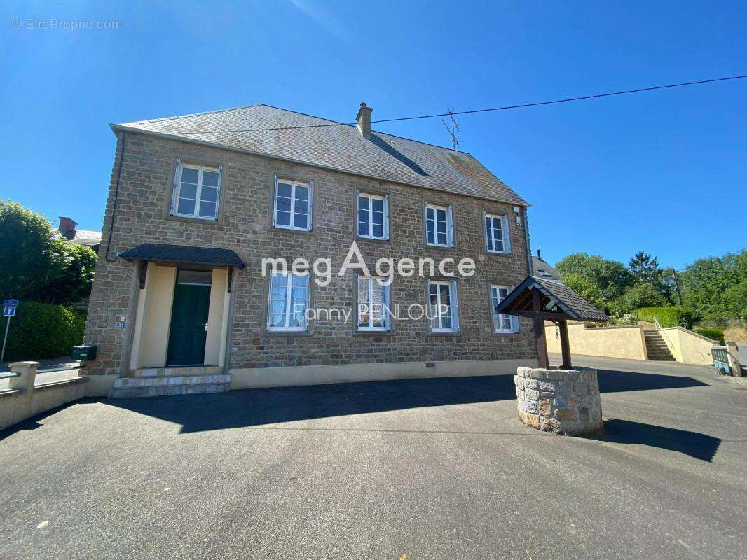 PONTAUBAULT - 50220 : Maison en pierres 3 chambres avec garages - photo 2