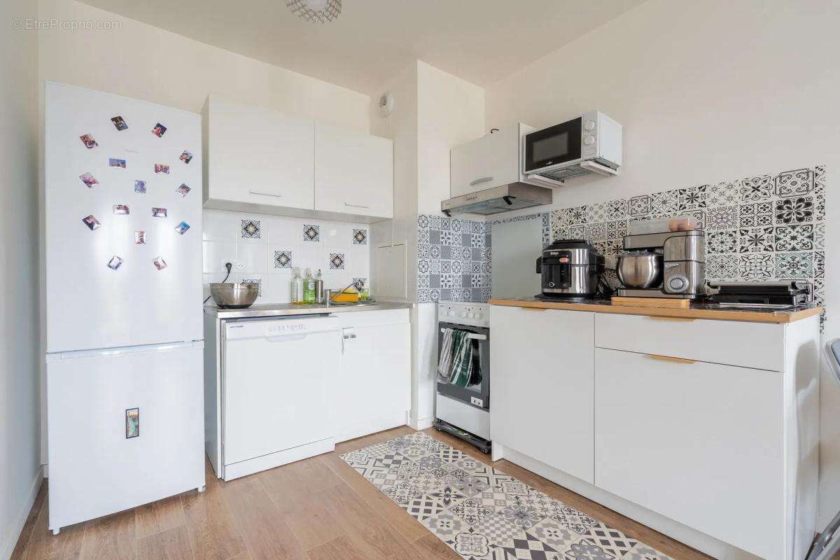 Appartement à LE BLANC-MESNIL