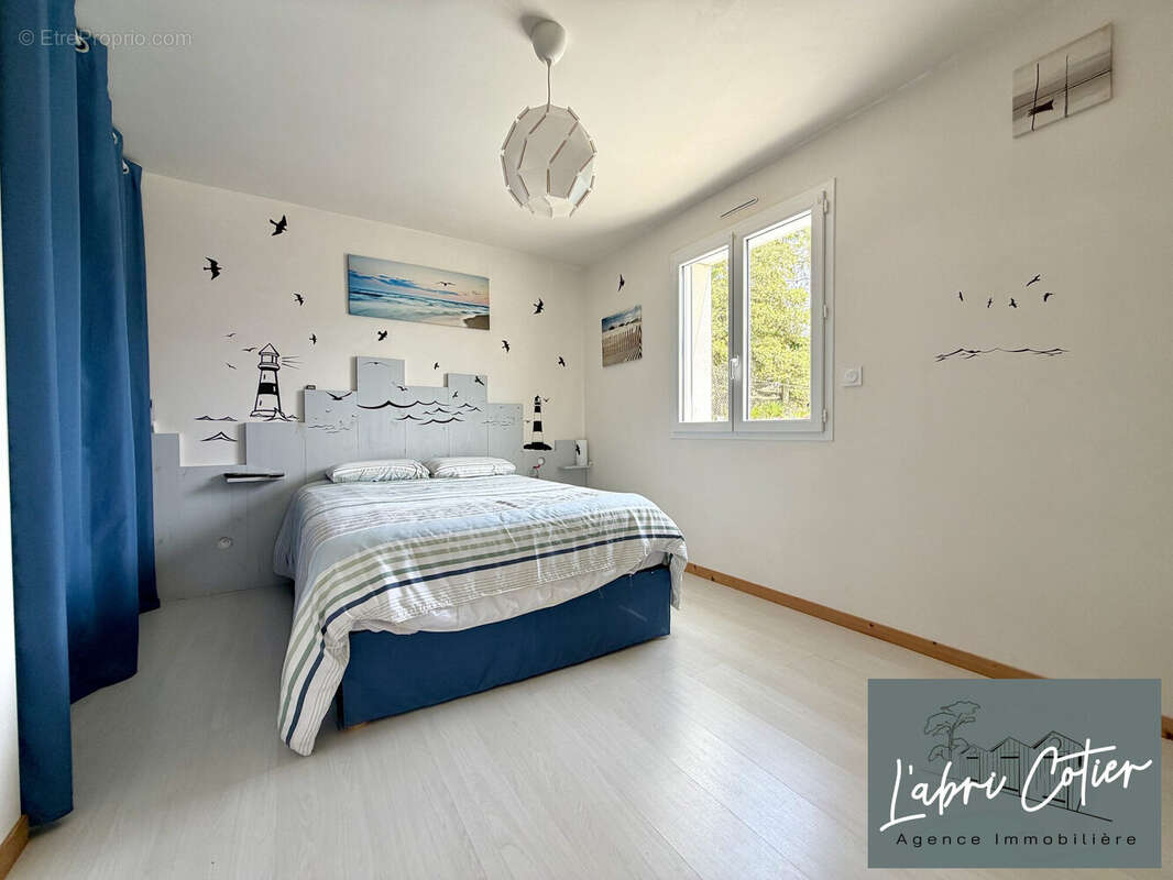 Chambre 1 - Maison à SAINT-JEAN-DE-MONTS