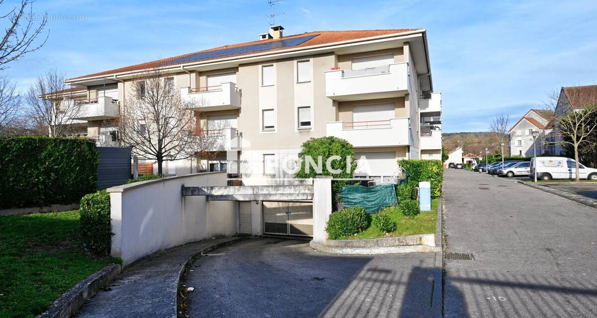 Appartement à MANTES-LA-JOLIE