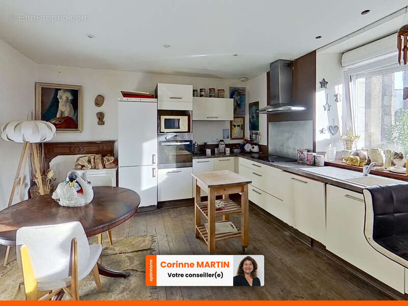 Maison à SAINT-JEAN-LA-POTERIE