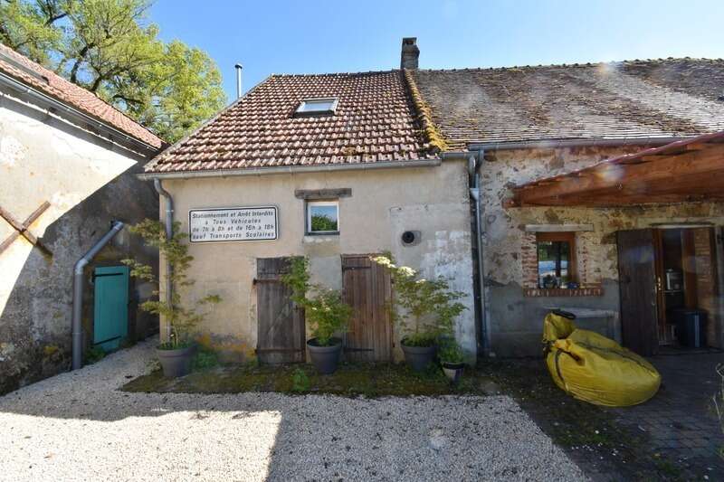 Maison à SAINT-LEGER-MAGNAZEIX