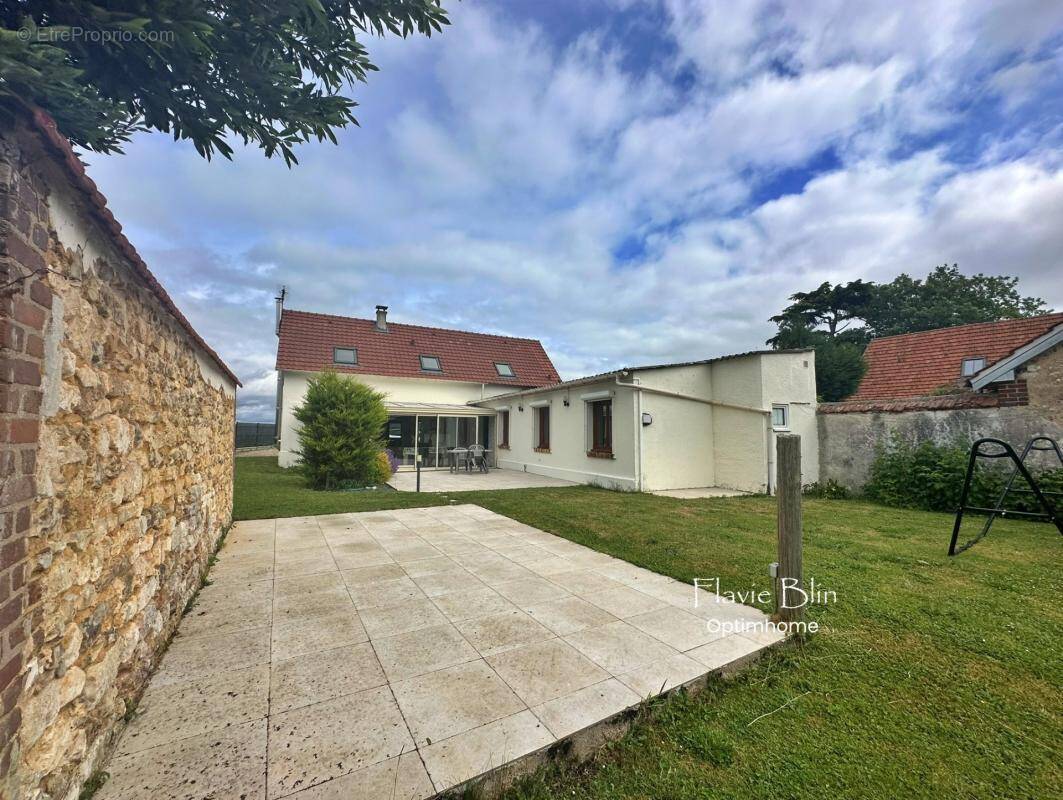 Maison à AMFREVILLE-SUR-ITON