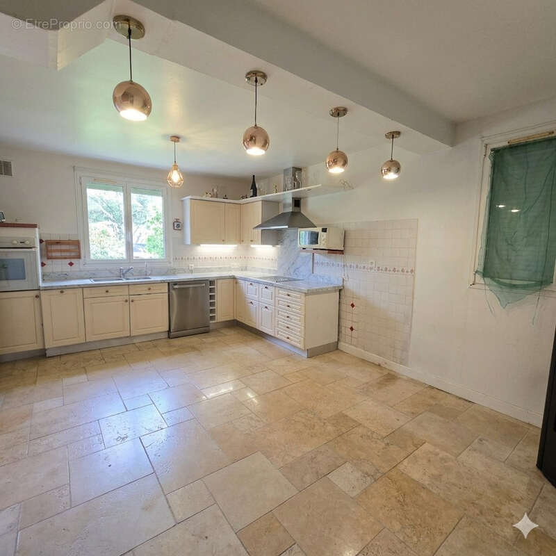 Maison à PLAISIR