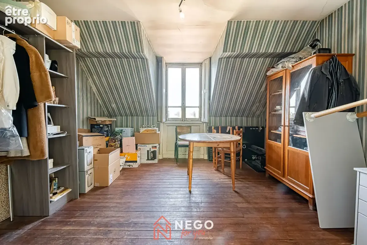 Maison de maître à La Fleche 250 m2 - photo 11