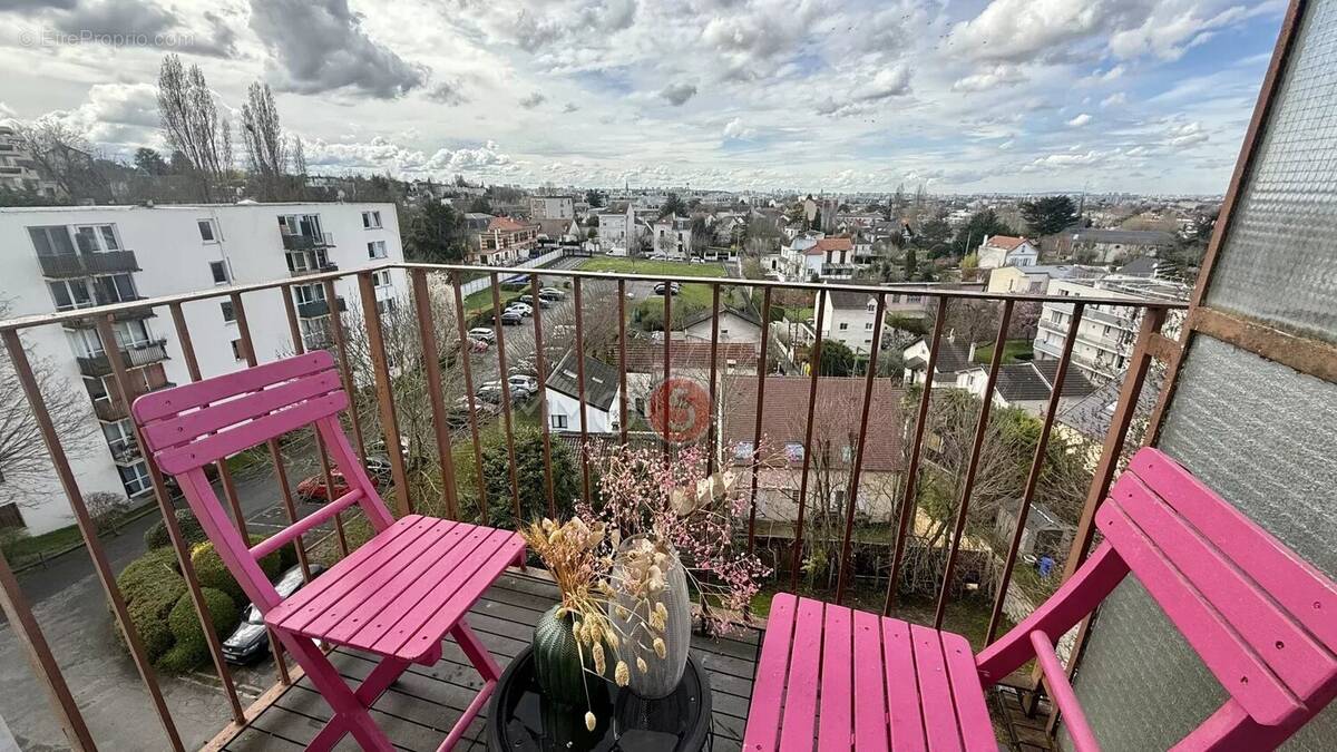 Appartement à LE RAINCY