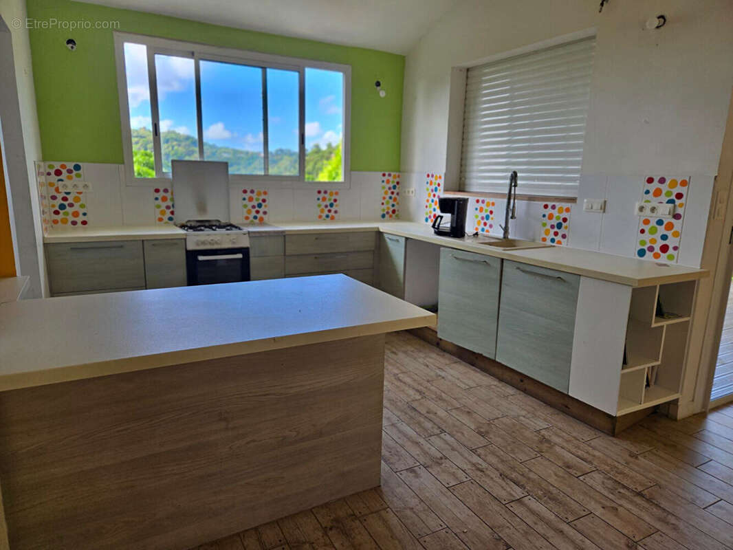 Appartement à RIVIERE-PILOTE