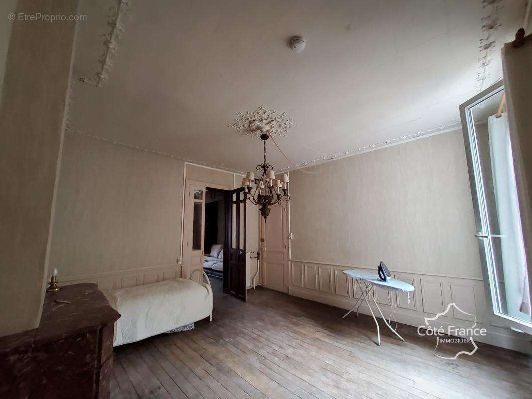 Fumay 08. maison de 168.72 m2, divisible pour faire deux log - photo 5