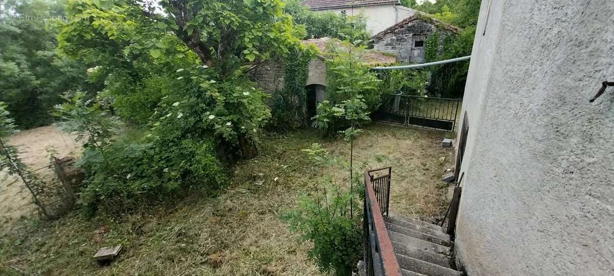 Maison à SAINT-ANTONIN-NOBLE-VAL