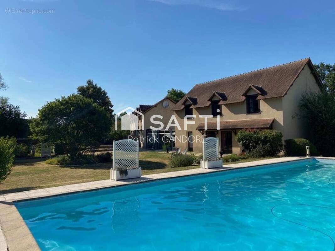 Photo 3 - Commerce à BANNEGON