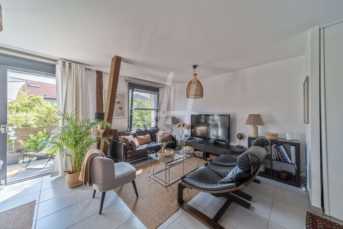 Appartement 93 m² à Metz  - photo 3