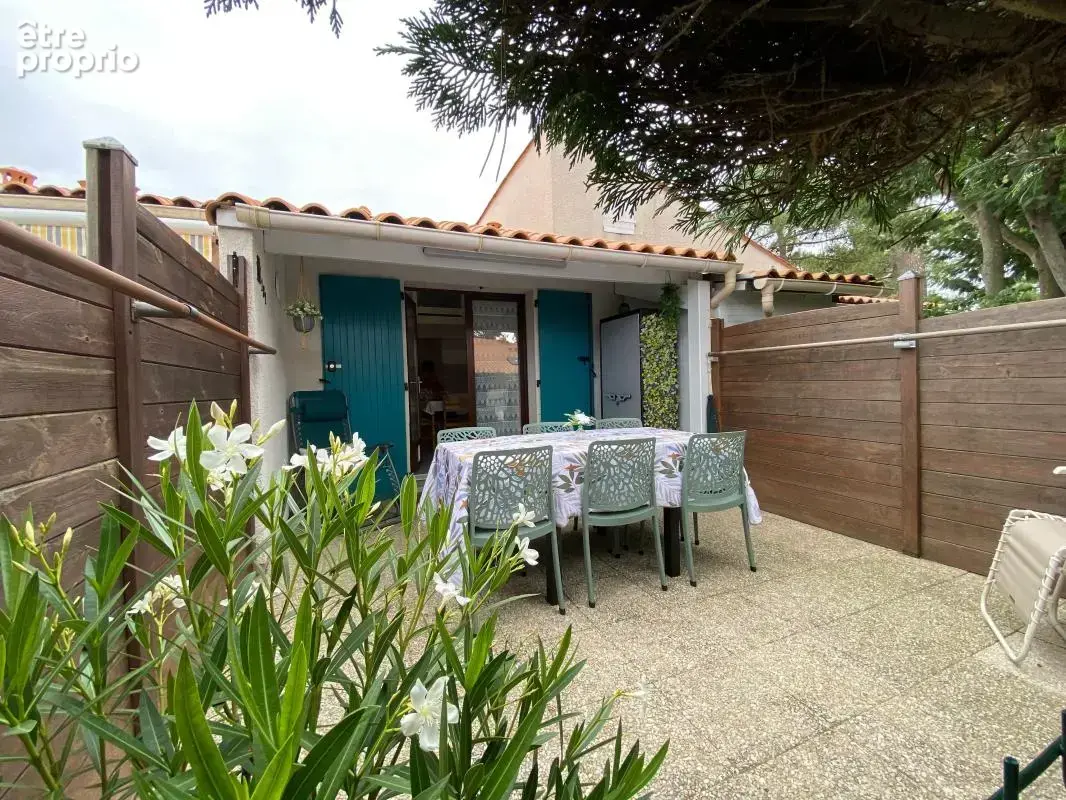 Maison à LES MATHES