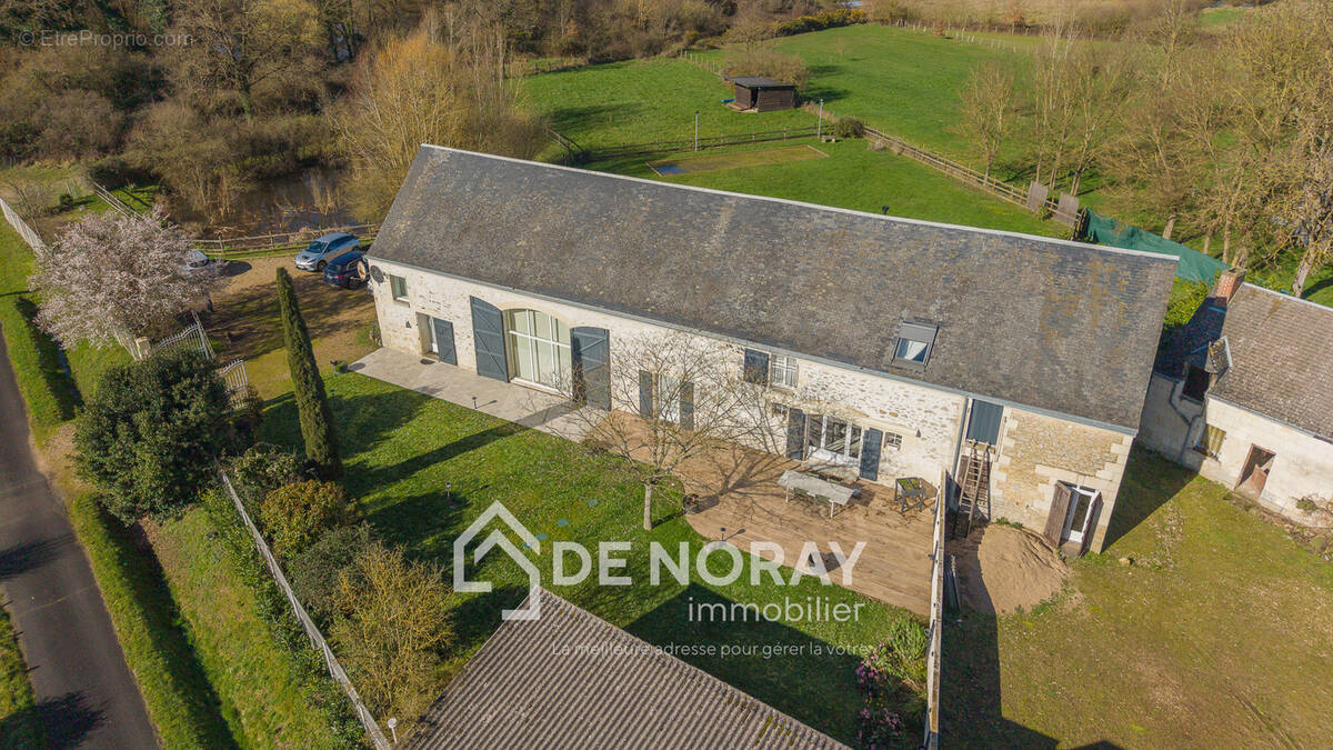 Maison à SAINTE-MAURE-DE-TOURAINE