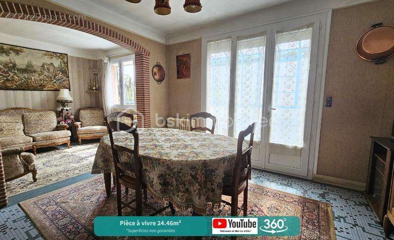 Maison à FLEURY-LES-AUBRAIS