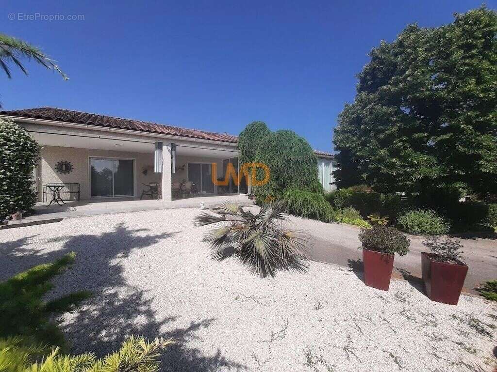 Maison à MASSILLARGUES-ATTUECH