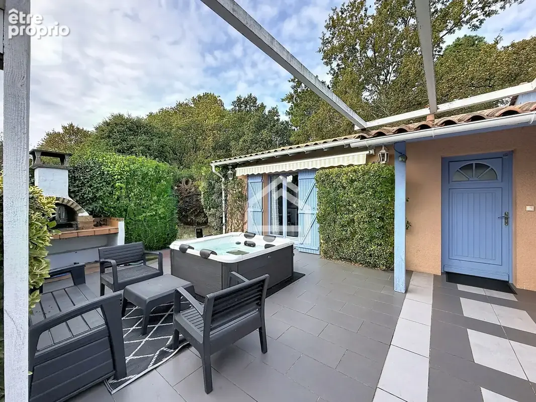 SAINT MEDARD EN JALLES - Maison 3 Chambres, jardin secteur Magudas. - photo 3