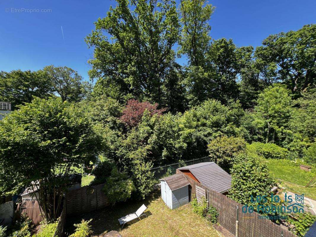 Maison à LE PLESSIS-ROBINSON