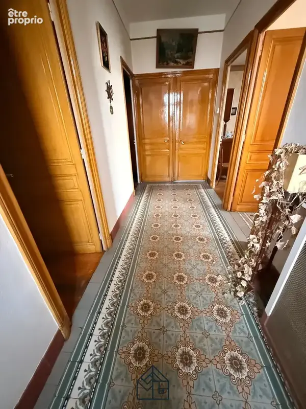 Riorges - rue marechal foch - maison des annees 30 a renover - photo 5