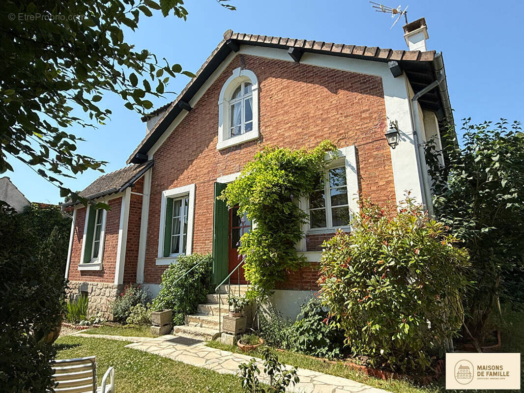 Maison à BOUGIVAL