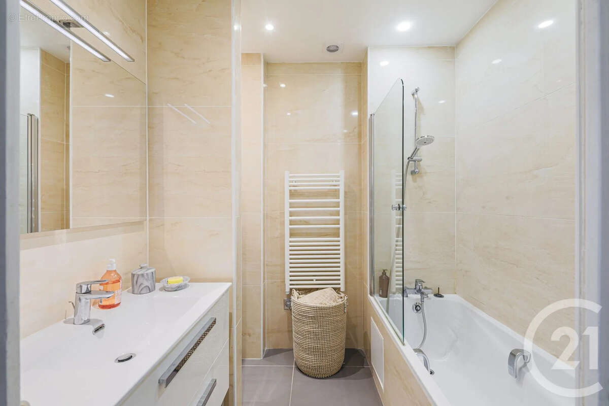 Appartement à GRENOBLE