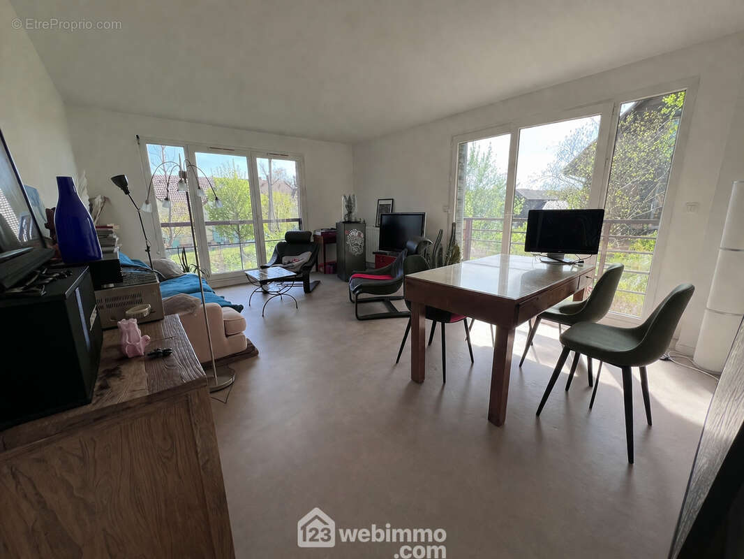 Appartement à LE VAUDREUIL