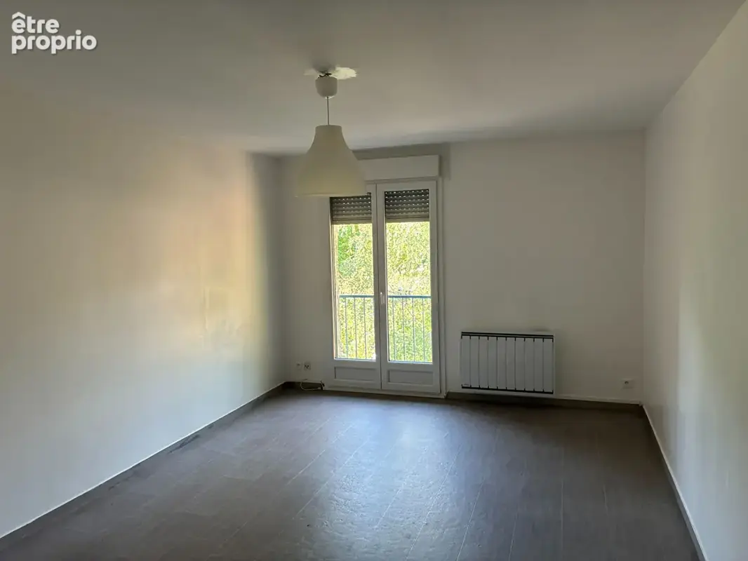 Appartement 90m² à thise - photo 2