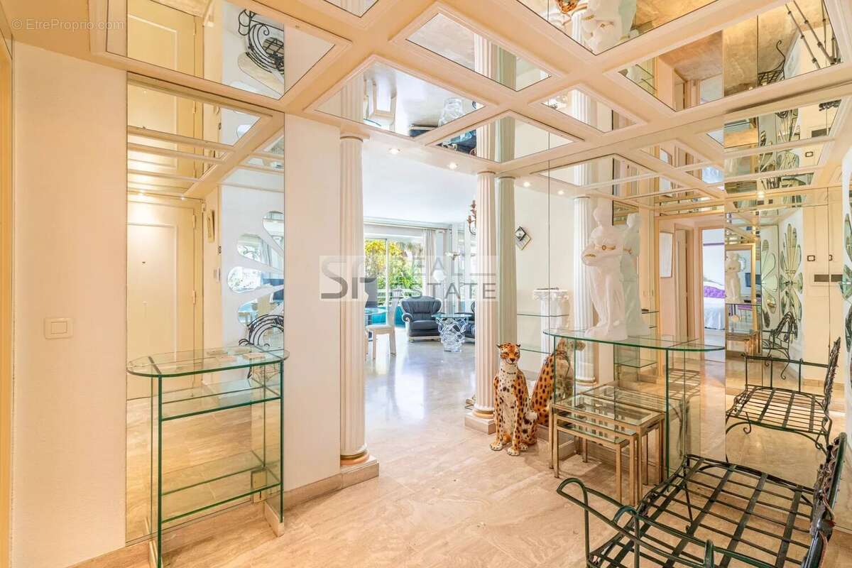 A vendre cannes  secteur basse californie 3 pieces - photo 3