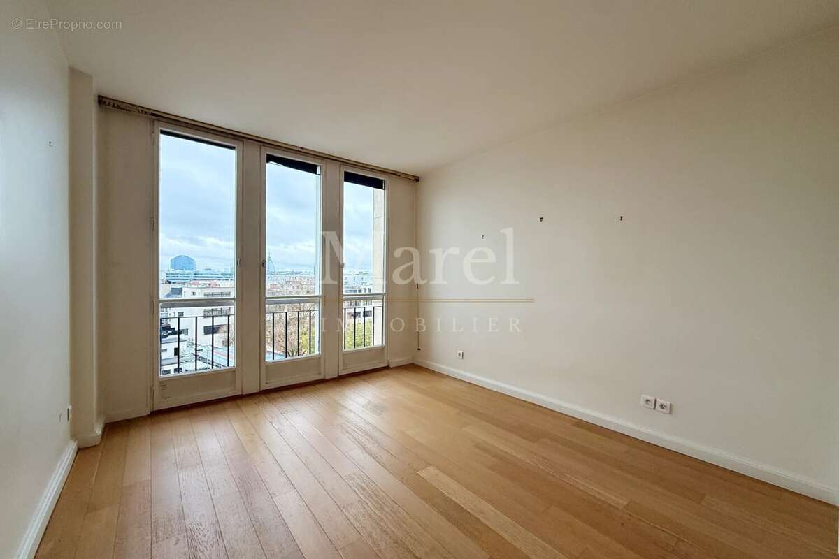Appartement à BOULOGNE-BILLANCOURT
