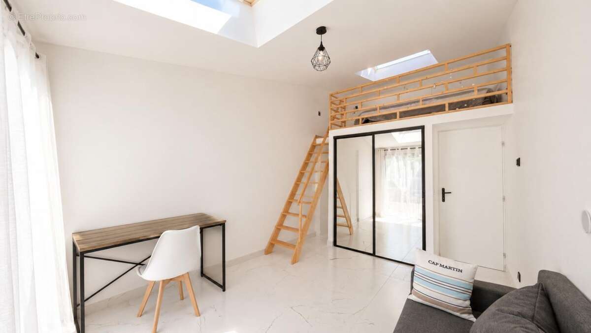 Maison 120 m² à Saint-Maur-Des-Fosses  - photo 13