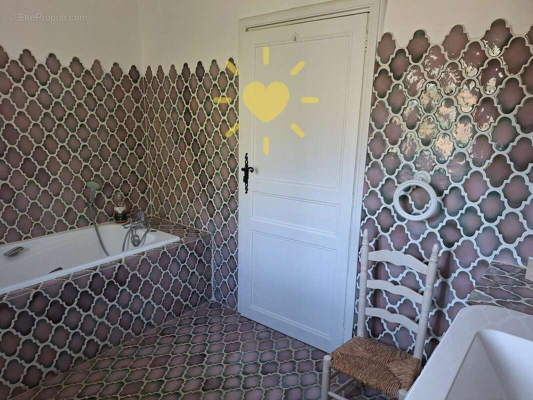 Bastide provencale renovee au calme accessible a pied du village - photo 29