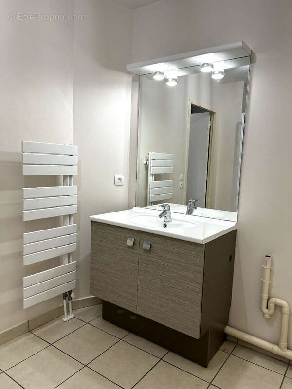 Appartement à HEROUVILLE-SAINT-CLAIR