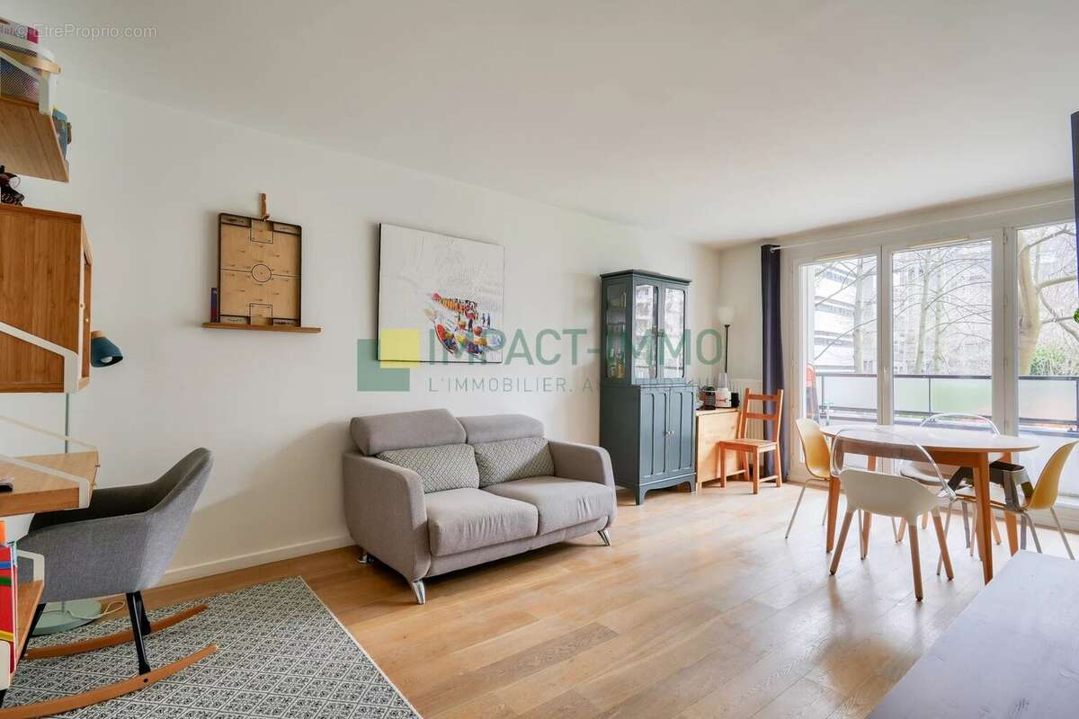 Appartement à CLICHY