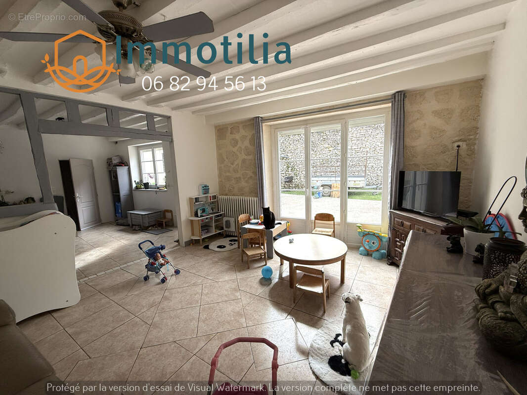 Maison à LONGUEVILLE