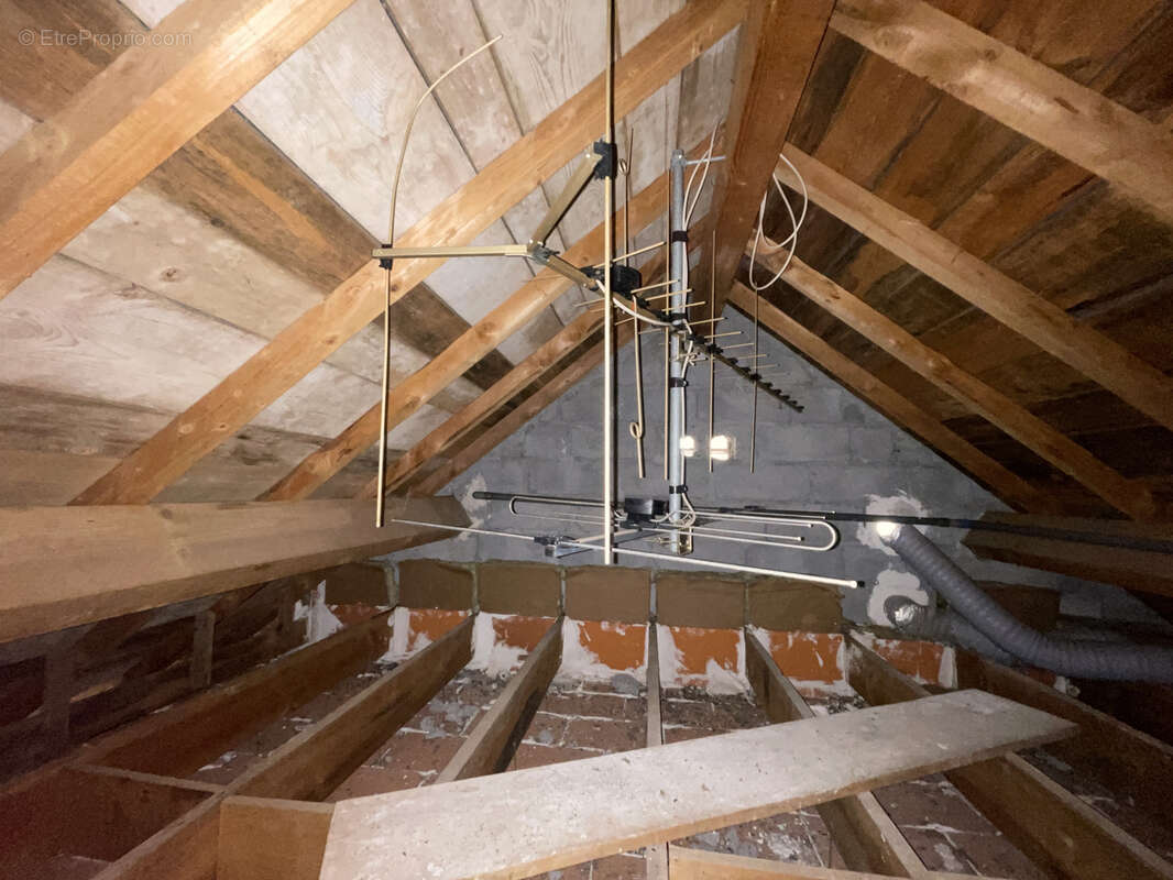Maison familiale de 170 m2   Vue dégagée et fort potentiel - photo 23