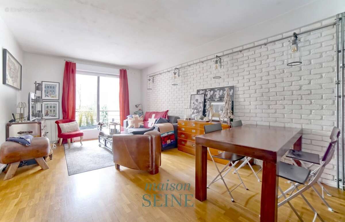 Appartement à LEVALLOIS-PERRET