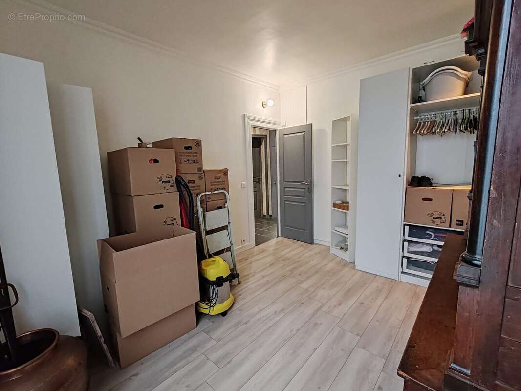Appartement à CHELLES