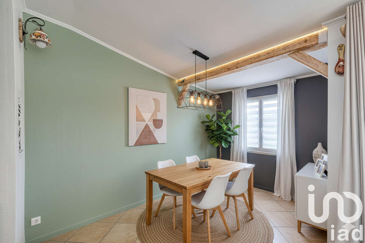 Photo 5 - Maison à CLAYE-SOUILLY