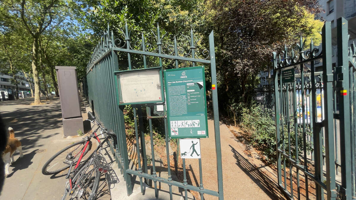 Buttes Chaumont, métro Botzaris, T2 de 36 m² avec ascenseur et cave - photo 12