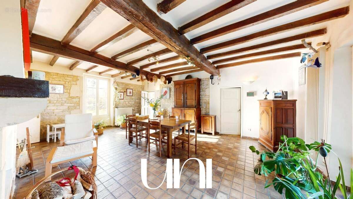 Maison à BRETTEVILLE-L'ORGUEILLEUSE