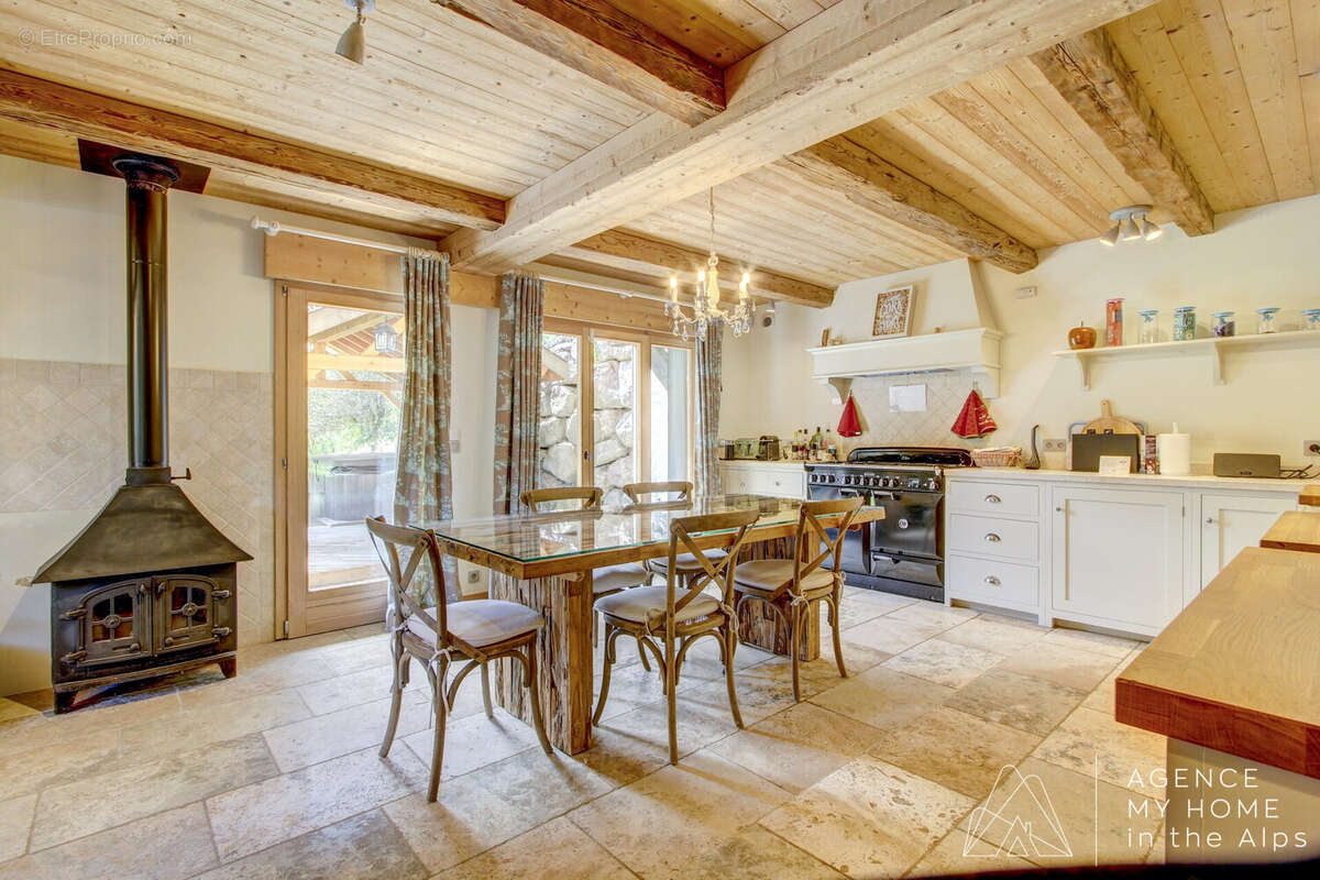 Maison à SEYTROUX