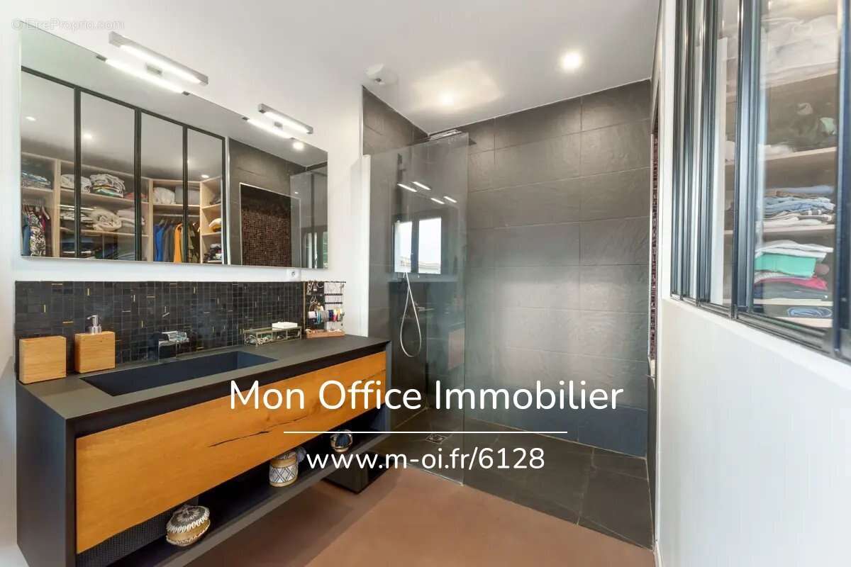 Maison à SAUSSET-LES-PINS