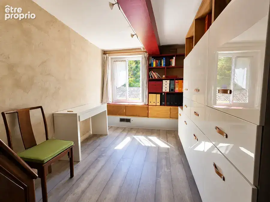 Vienne Guillemottes – Maison 6 Chambres – Terrain 808 M² - photo 11